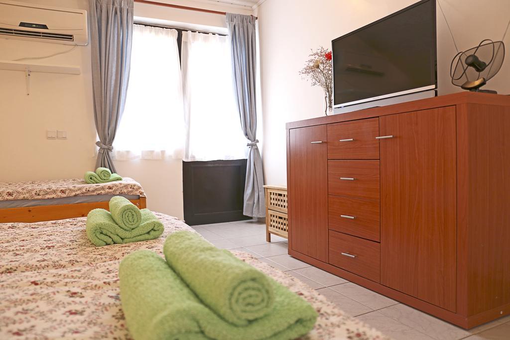 Mira Apartment *